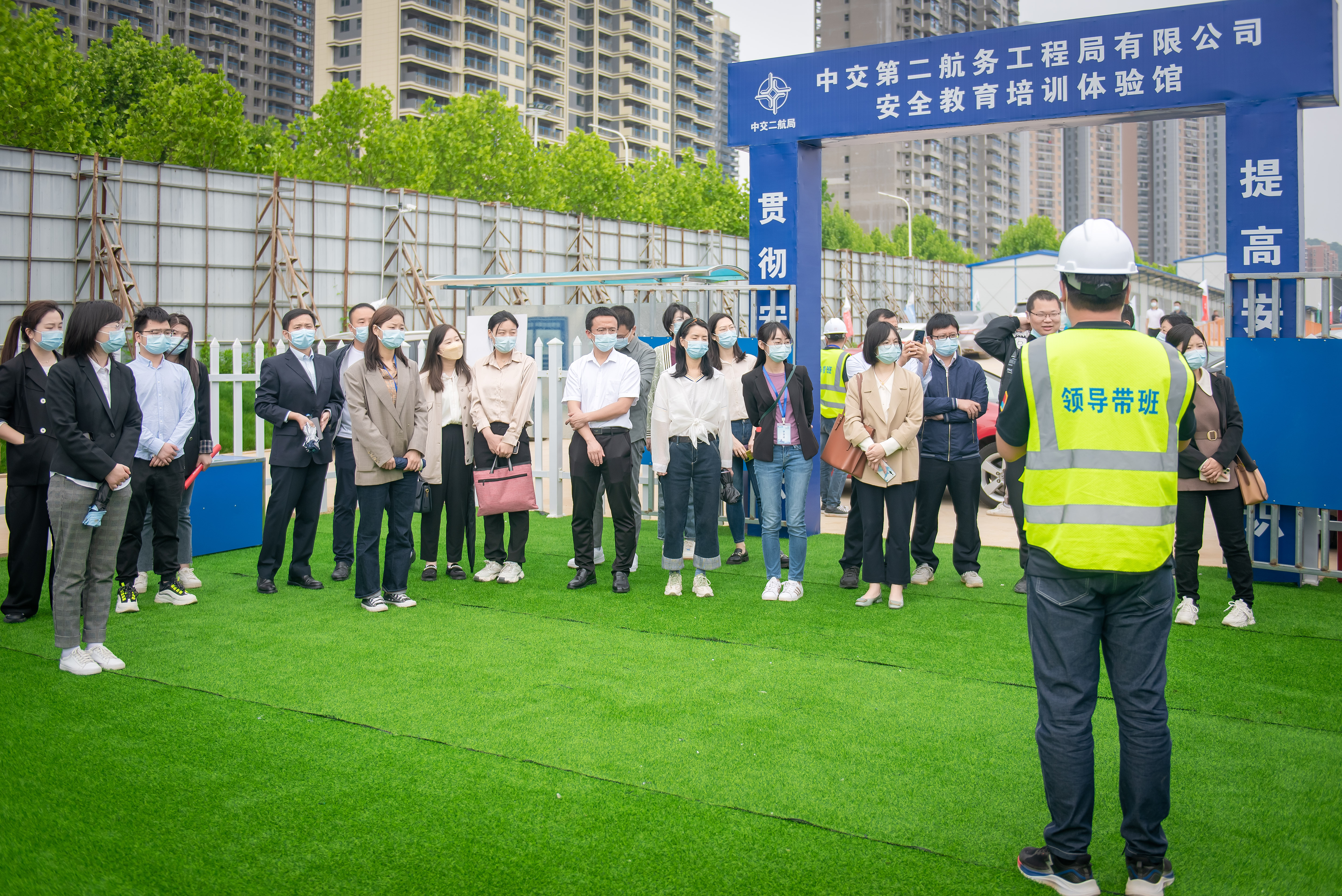 生物創(chuàng)新園二期 參觀.jpg